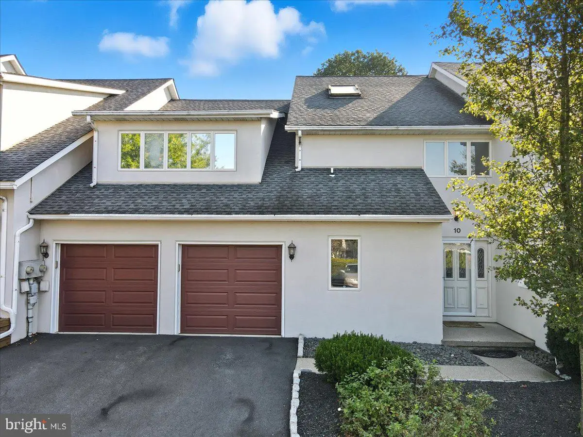 10 Aspen Ct, Easton, PA 18040 - Image #1