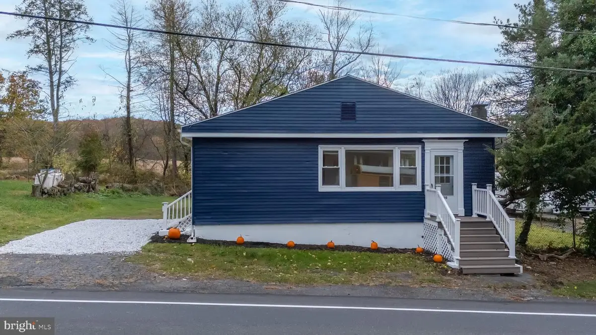 2020 Leithsville Rd, Hellertown, PA 18055 - Image #1