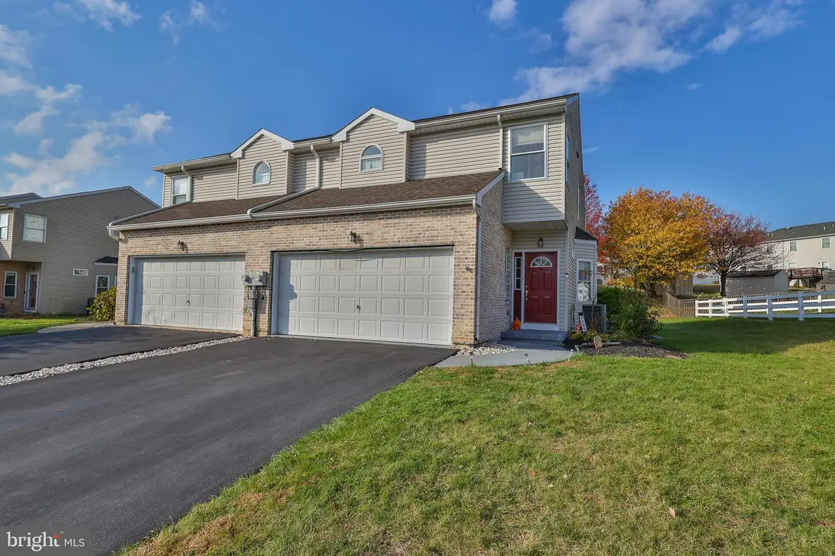 1285 Old Gate Rd, Northampton, PA 18067 - Image #1