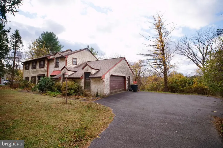 2713 Center St, Bethlehem, PA 18017 - Image #3