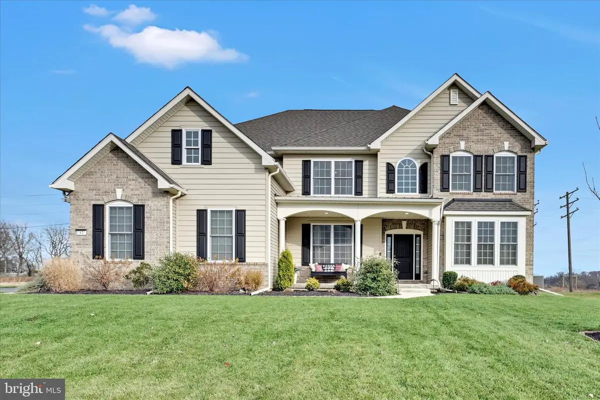 43 Saddle Ln, Easton, PA 18045 - Image #1