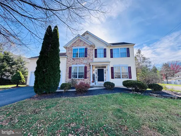 585 Adams St, EASTON, PA 18040