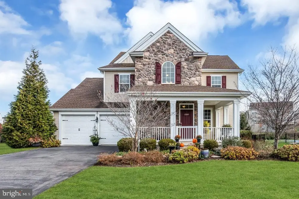 2707 Sheffield Dr, Easton, PA 18040 - Image #1