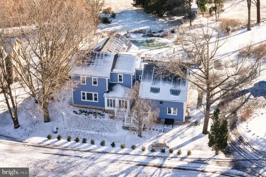 306 Paxinosa Rd W, Easton, PA 18040 - Image #2