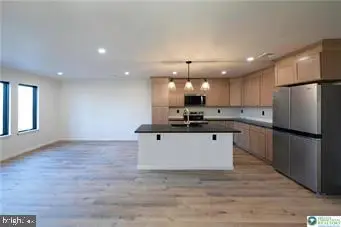 111 Main St, Glendon, PA 18042 - Image #2