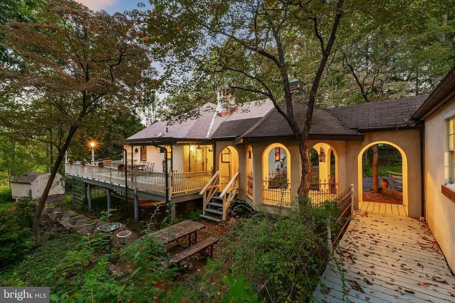 1578 Hafler Rd, Bethlehem, PA 18015 - Image #2