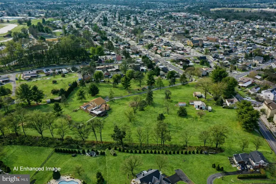 1501 Detweiler Ave, Hellertown, PA 18055 - Image #3