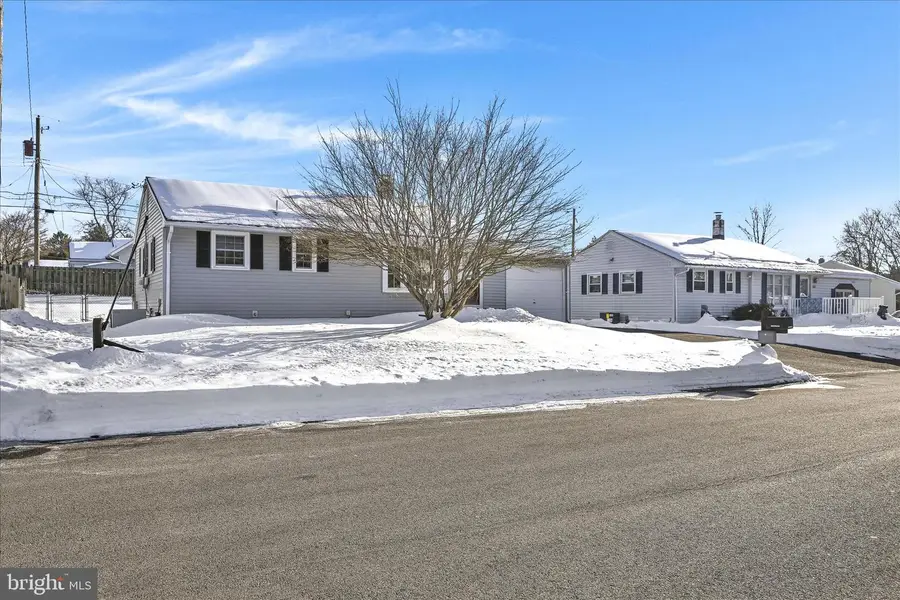 4340 Winfield Ter, Easton, PA 18045 - #3