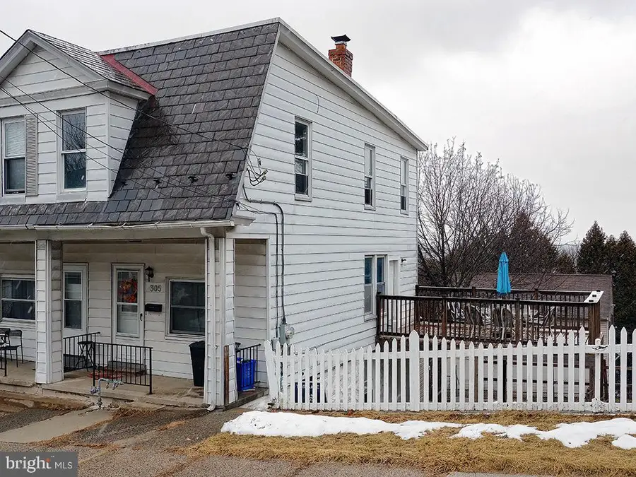 305 W 8th St, Bethlehem, PA 18015 - #2