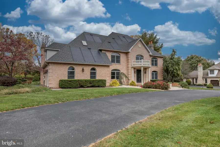 3685 Manor Rd, Bethlehem, PA 18020 - #2