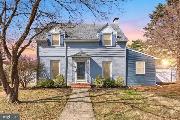 2145 Henderson St, BETHLEHEM, PA 18017