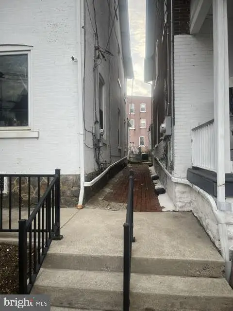 522 Fiot Ave, Bethlehem, PA 18015 - #2