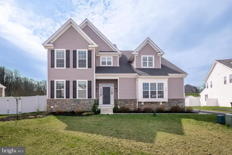 70 Kate Ct, Easton, PA 18042 - #2