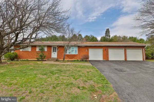 4514 Steuben Rd, BETHLEHEM, PA 18020