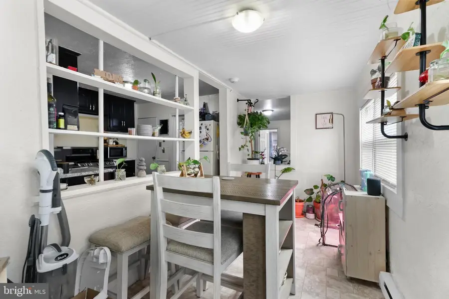 1113 Ferry St, Easton, PA 18042 - #3