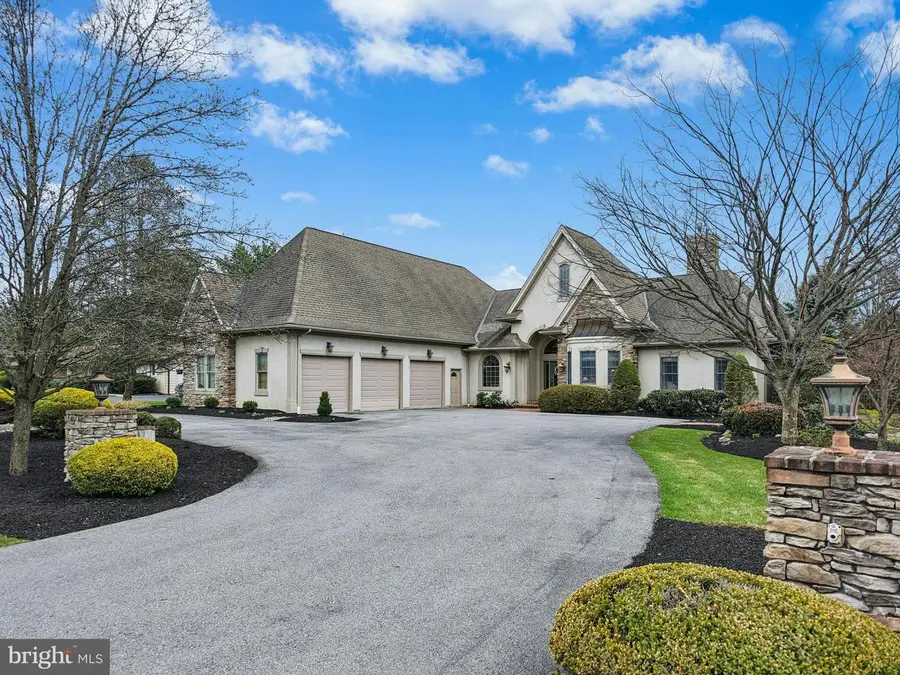 951 Macada Rd, Bethlehem, PA 18017 - #3