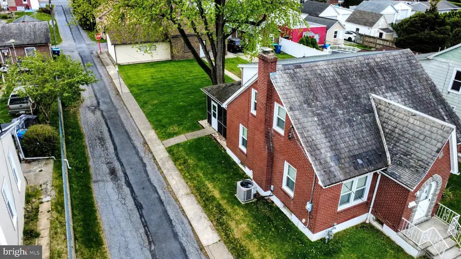 436 E 12th St, Northampton, PA 18067 - #3