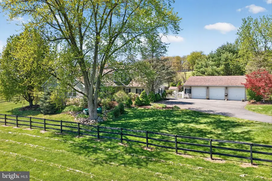 1135 Myrtle Rd, Walnutport, PA 18088 - #3