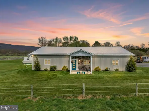 3670 N Dogwood Rd, DANIELSVILLE, PA 18038