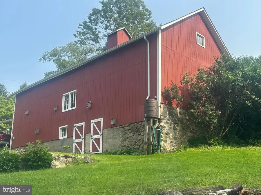 180 Gaffney Hill Rd, Easton, PA 18042 - #2