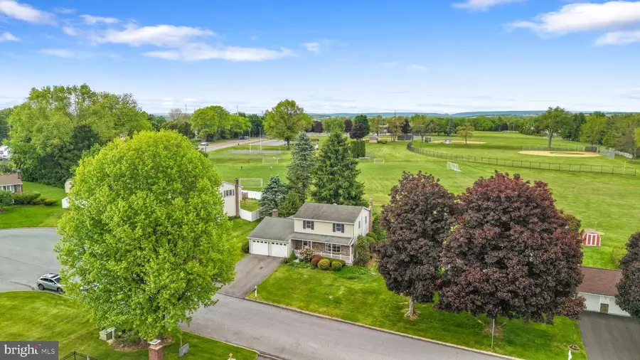 2213 High Point Ct, Easton, PA 18045 - #3