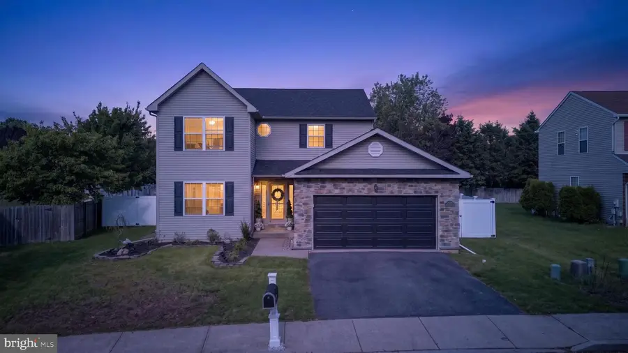 2720 Hickory Dr, Easton, PA 18040 - #2