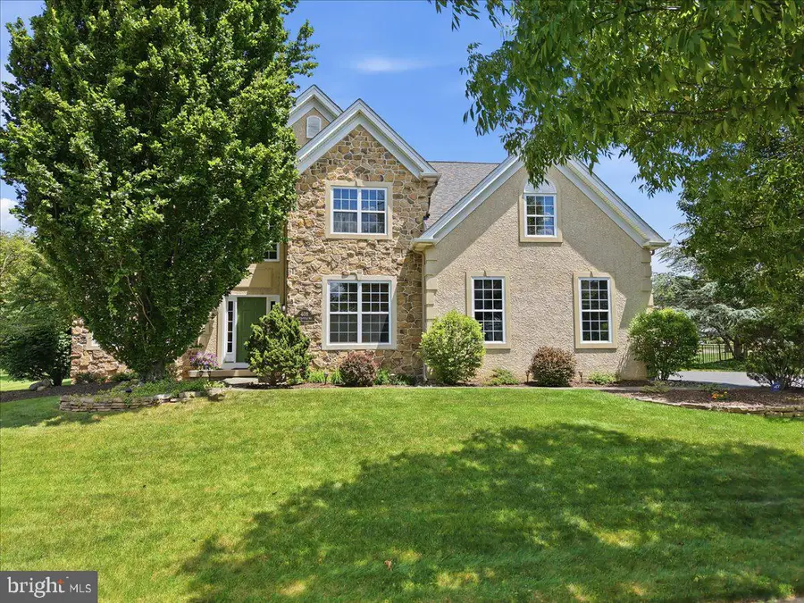 408 Springfield Way, Easton, PA 18045 - #2