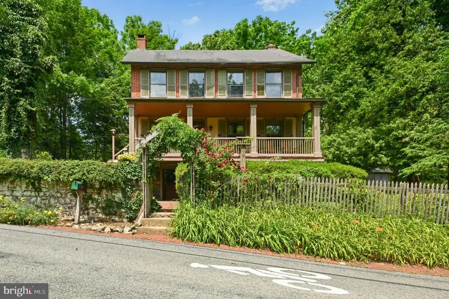 1867 Old Mill Rd, Bethlehem, PA 18015 - #2