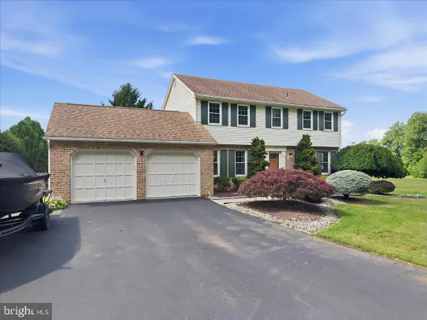 3547 Hecktown Rd, BETHLEHEM, PA 18020