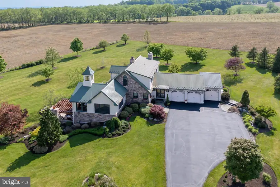 5136 Old Carriage Rd, East Allen, PA 18067 - #3