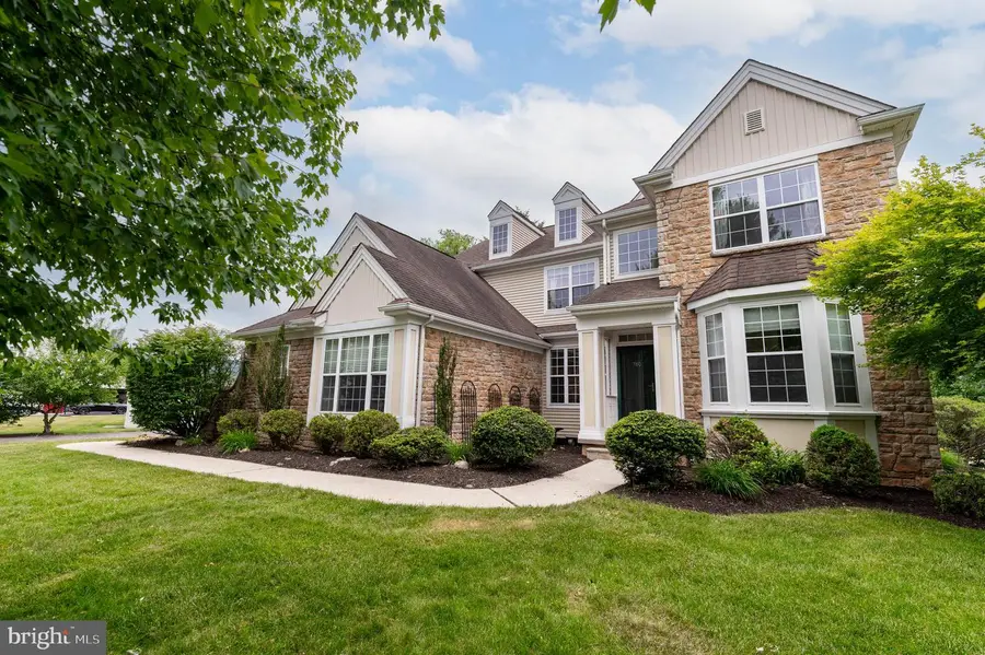 780 Ramblewood Dr, Easton, PA 18040 - #2
