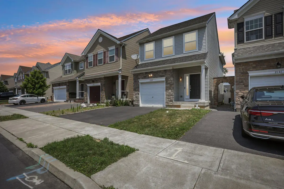 2127 Huntington Ln, Easton, PA 18040 - #1