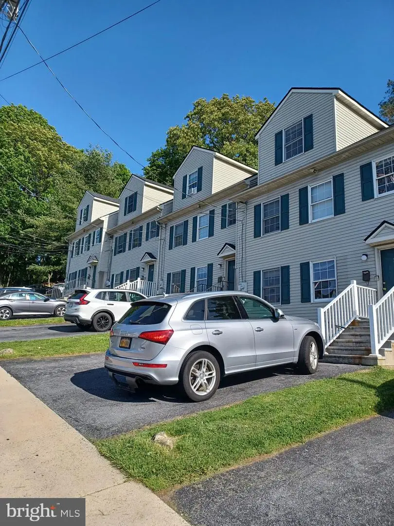302 W 8th St, Bethlehem, PA 18015 - #1