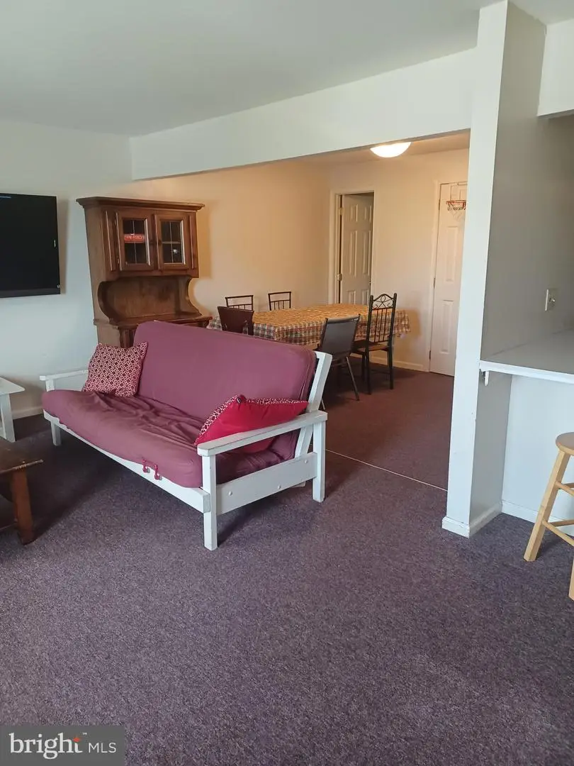 302 W 8th St, Bethlehem, PA 18015 - #3
