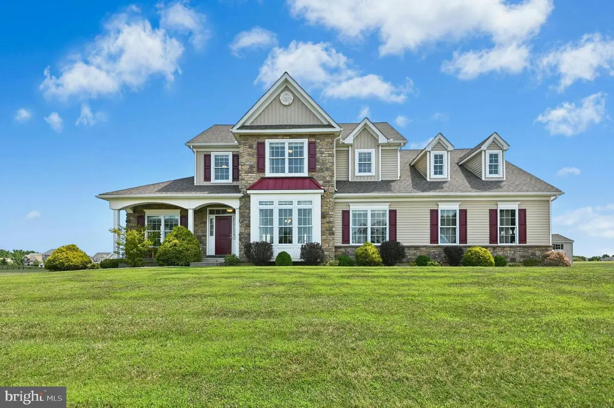 6786 Gwenmawr Rd, Bethlehem, PA 18017 - #1