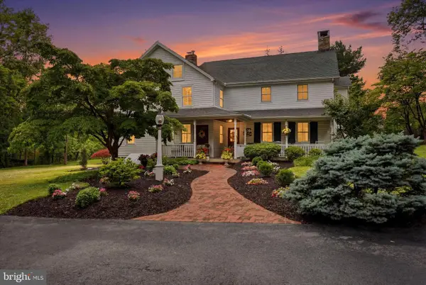 2505 Black River Rd, BETHLEHEM, PA 18015