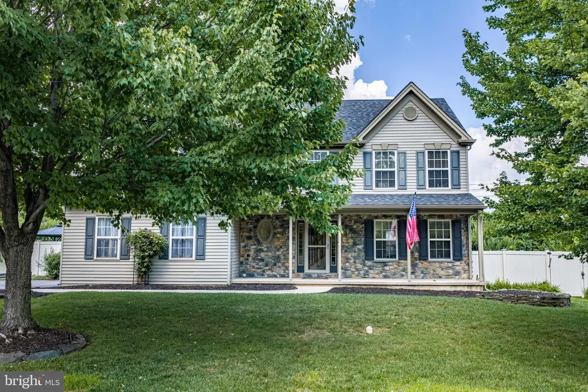 4003 Redwood Dr, Bethlehem, PA 18020 - #1