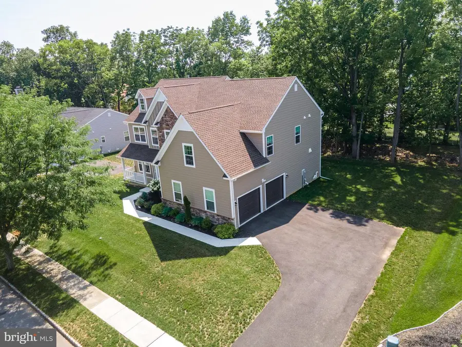 2668 Hollow View Dr, Easton, PA 18040 - #2