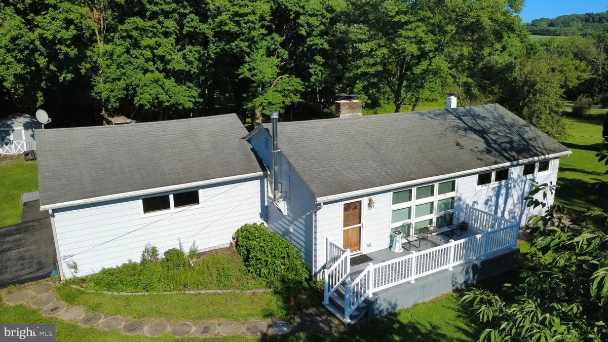 524 Walnut Dr, Northampton, PA 18067 - #1