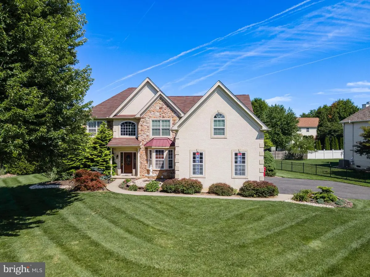 2295 Leigh Dr, Easton, PA 18040 - #1