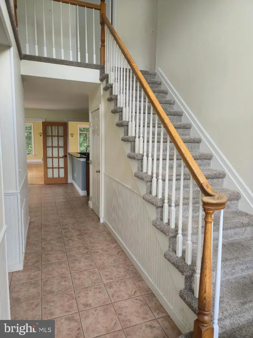 5280 Vermont Dr, Easton, PA 18045 - #3