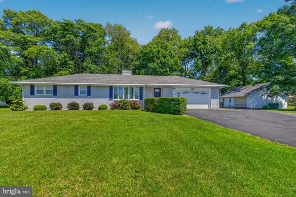 136 Grouse Dr, BATH, PA 18014