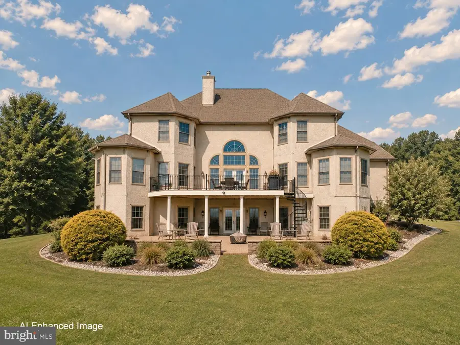 272 S Egg Rd, Bath, PA 18014 - #3