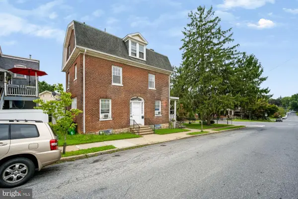 1110 Bushkill St, EASTON, PA 18042