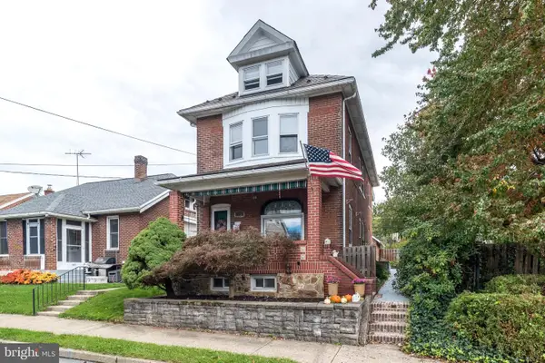 1331 Easton Rd, HELLERTOWN, PA 18055