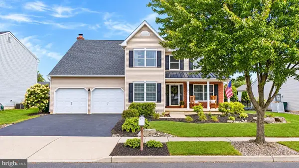 105 Mill Race Dr, EASTON, PA 18045