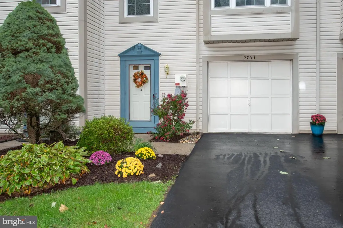 2753 Red Oak Cir, Bethlehem, PA 18017 - #1