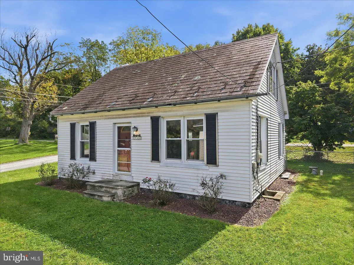 3744 Redbud Dr, Northampton, PA 18067 - #1