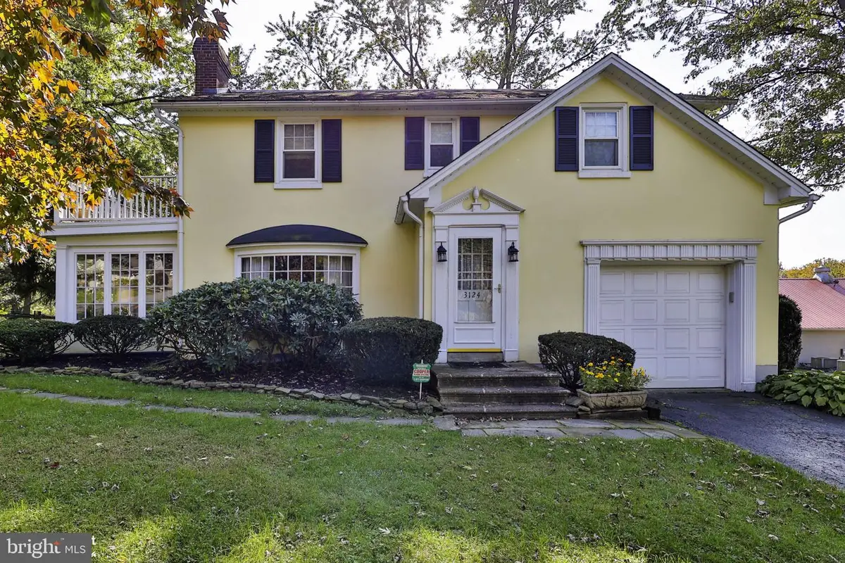 3124 Brodhead Rd, Bethlehem, PA 18020 - #1
