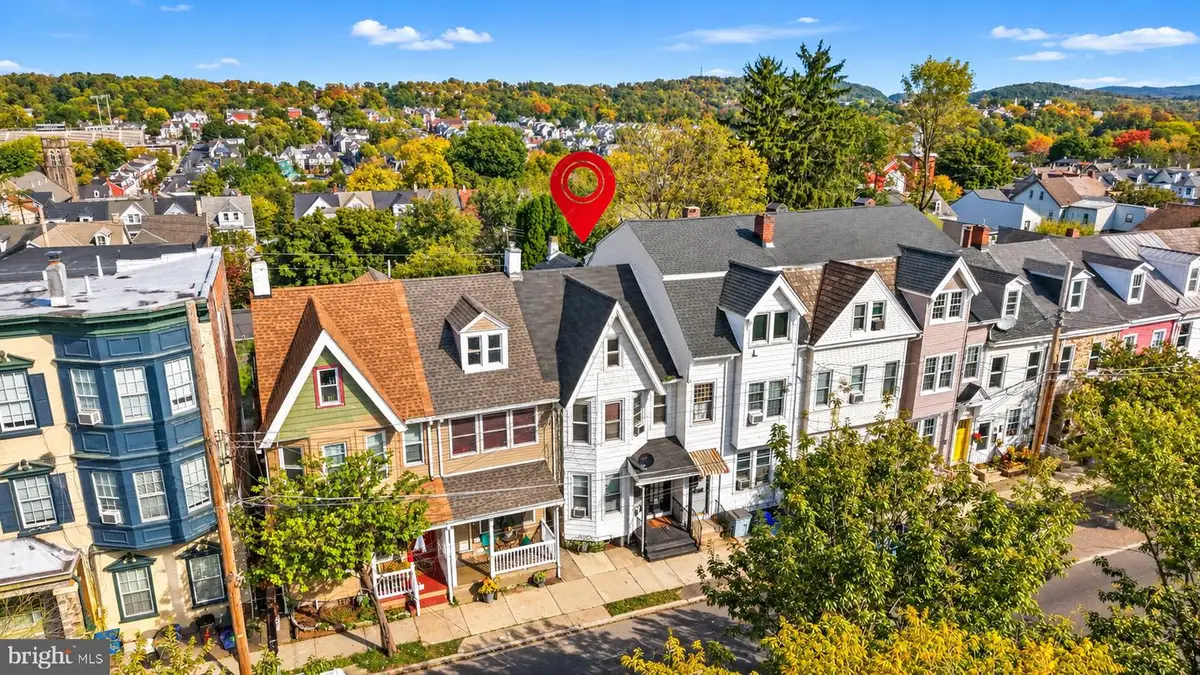 1039 Washington St, Easton, PA 18042 - #1